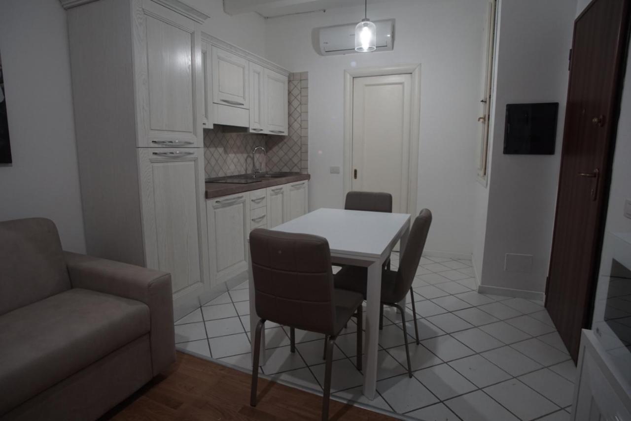 L'Orchidea Bianca Apartment กาญารี ภายนอก รูปภาพ