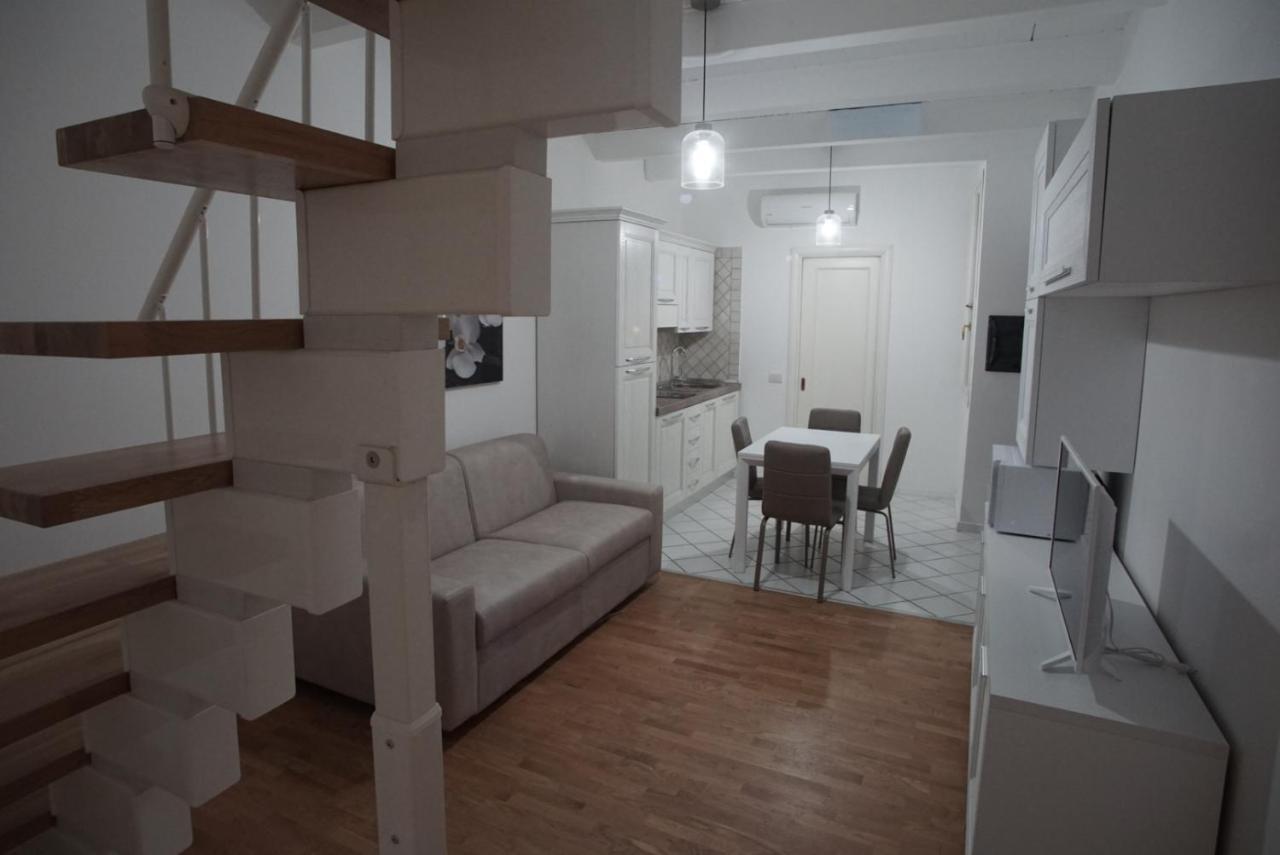 L'Orchidea Bianca Apartment กาญารี ภายนอก รูปภาพ